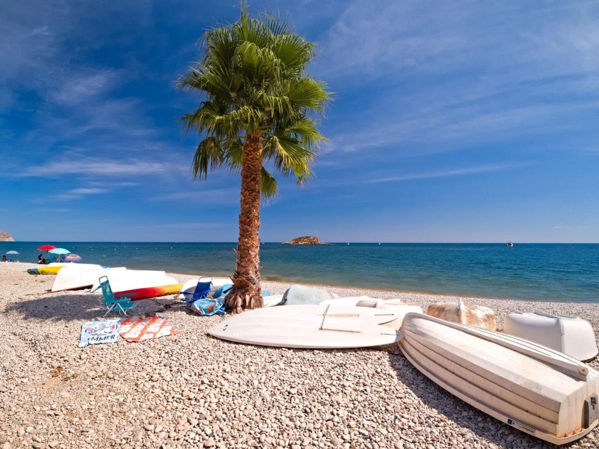 Holiday Home Nelli Calp Dış mekan fotoğraf