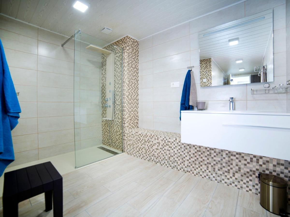 Holiday Home Nelli Calp Dış mekan fotoğraf